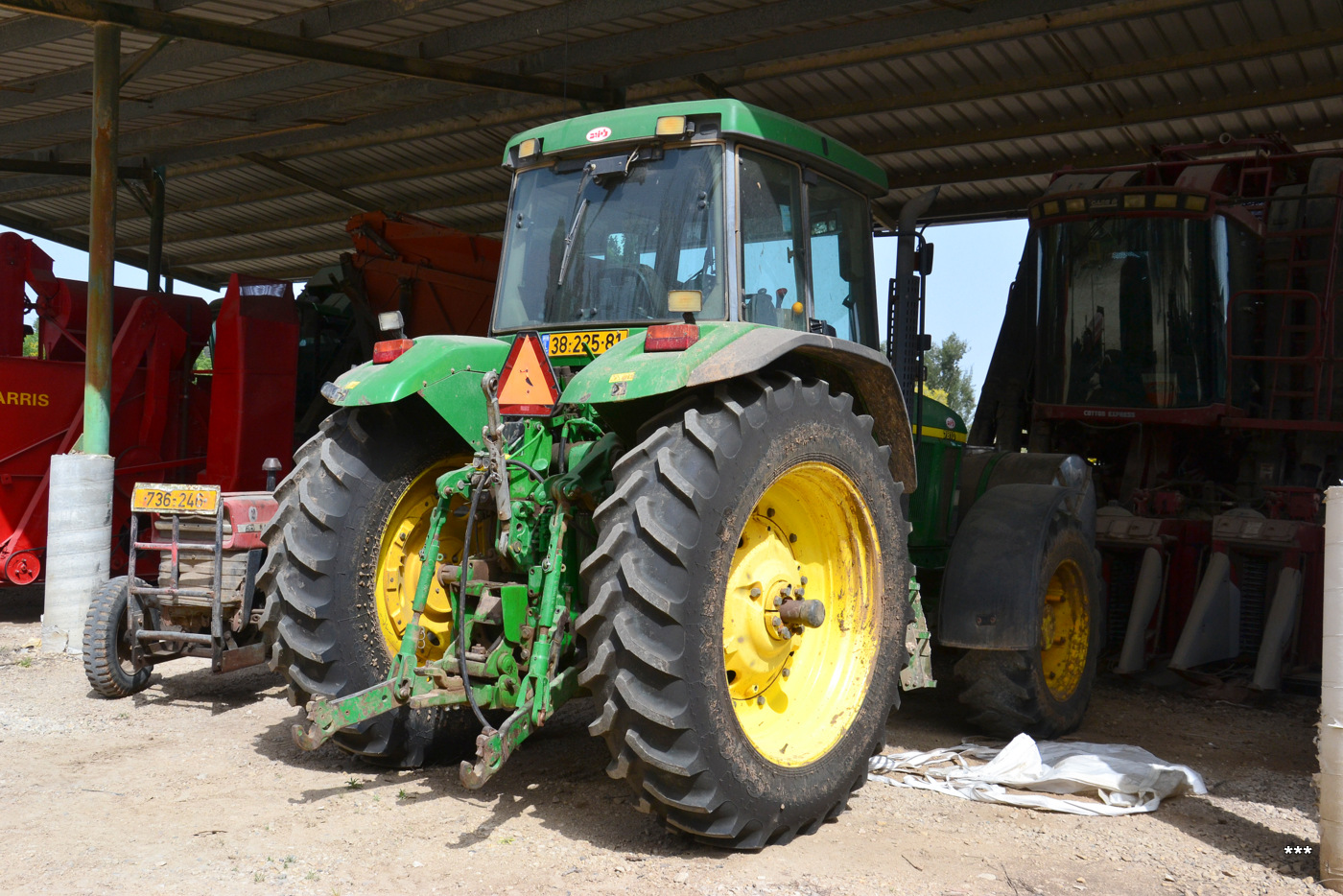 Трактор John Deere 7810, #38-225-81. Израиль, Эйн-Шемер