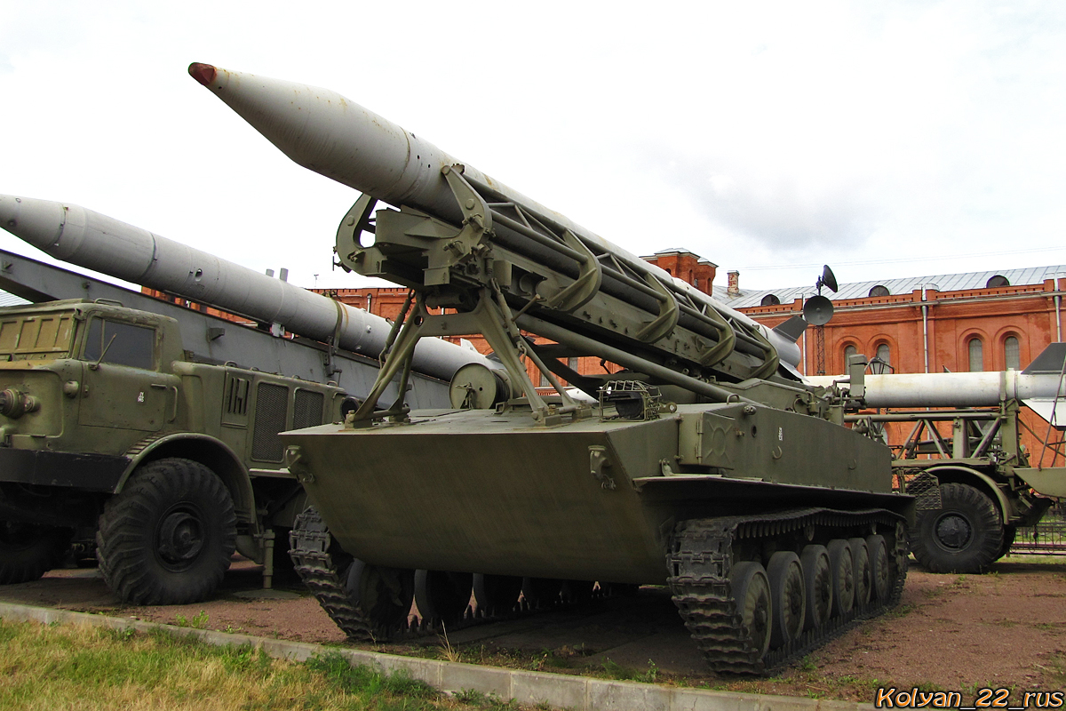 Пусковая установка 2П16 на базе танка ПТ-76. Санкт-Петербург, Музей артиллерии, инженерных войск и войск связи