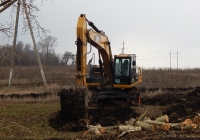 Экскаватор Caterpillar #4952 ЕС 31. Белгородская область, г. Алексеевка, Магистральная улица