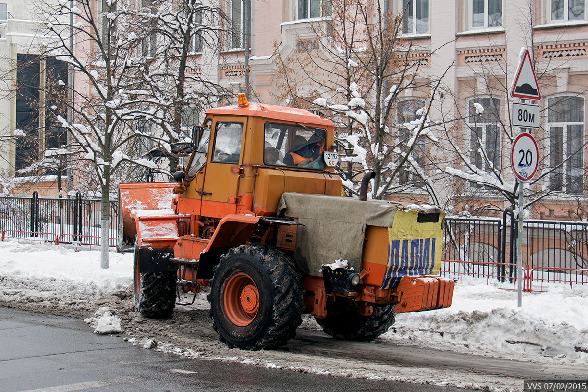 Фронтальный погрузчик Т-156 #12192 КС . Киев, Предславинская улица