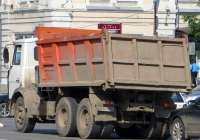 Самосвал МАЗ-5516 #В 329 КЕ 196. Свердловская область, Екатеринбург, улица Малышева