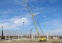 Кран МКГ-25.01А. Алтайский край, Барнаул, Правобережный тракт