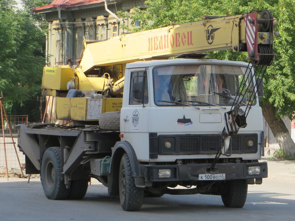 Автокран КС-3577-4 на шасси МАЗ-5337 #К 100 ВО 45. Курган, улица Куйбышева