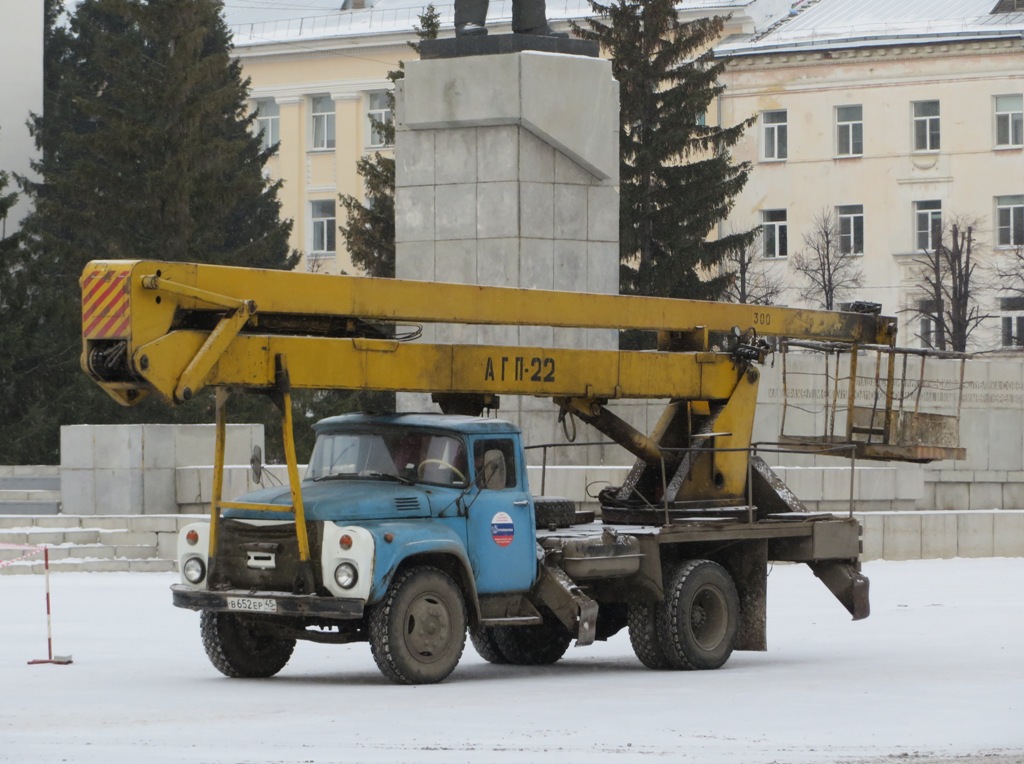 Автоподъёмник АГП-22 на шасси ЗиЛ-130* #В 652 ЕР 45. Курган, улица Гоголя