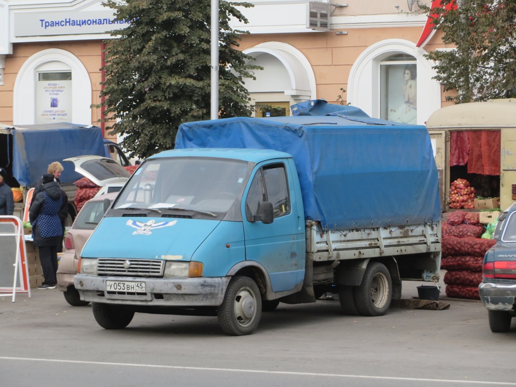 Бортовой грузовик ГАЗ-33021 "Газель" #У 053 ВН 45. Курган, улица Гоголя