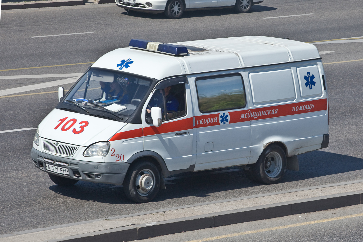 АСМП на базе ГАЗ-27052 "Газель" #A 571 FN. Алматы, улица Саина