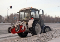 Коммунальная уборочная машина на базе трактора Беларус-82П. Тюмень