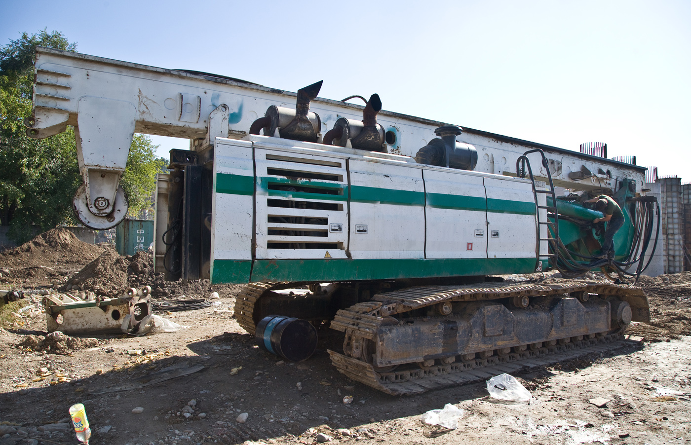 Буровая установка Casagrande B 250. Алматы, улица Орманова