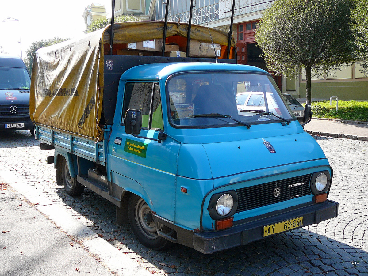 Грузовик Škoda-TAZ 1500 #AY 63-64. Чехия, Прага, Выставище-Холешовице 
