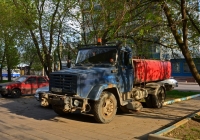 Автомобиль КО-713Н на шасси ЗиЛ-433362 #Х 553 ВТ 197. Москва, улица Космонавта Волкова 