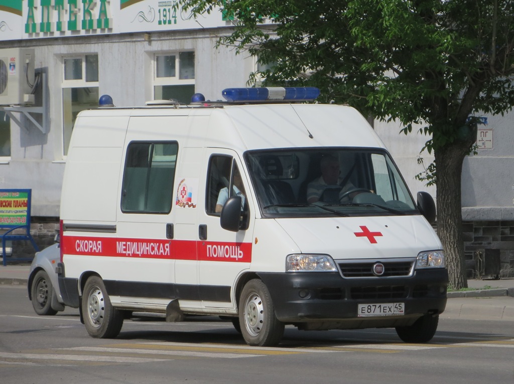 АСМП FIAT Ducato 244 #Е 871 ЕХ 45. Курган, улица Куйбышева