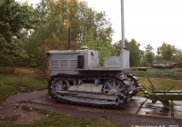 Гусеничный трактор С-65 "Сталинец". Саратов, парк Победы
