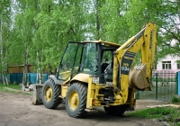 Эскаватор-погрузчик-бульдозер Komatsu WB93S  #3381 АЕ 29. Россия, Архангельская область, Архангельск, улица Суфтина