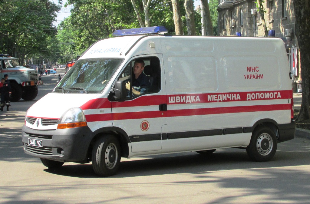 АСМП на базе Renault Mascott  #3690 Ч2. Николаев, ул. Соборная