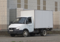 Фургон 172411 на шасси ГАЗ-3302 "Газель" #У 101 УА 96. Курган, Троицкая площадь