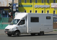 Кемпер на шасси Mercedes-Benz Sprinter #SWV-657. Курган, улица Куйбышева