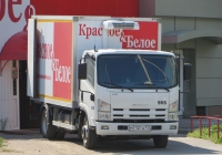 Фургон на шасси Isuzu NP #М 712 ТА 174. Курган, улица Карла Маркса