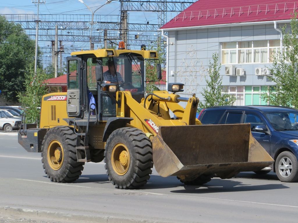 Погрузчик XCMG LW300F  . Курган, Станционная улица 