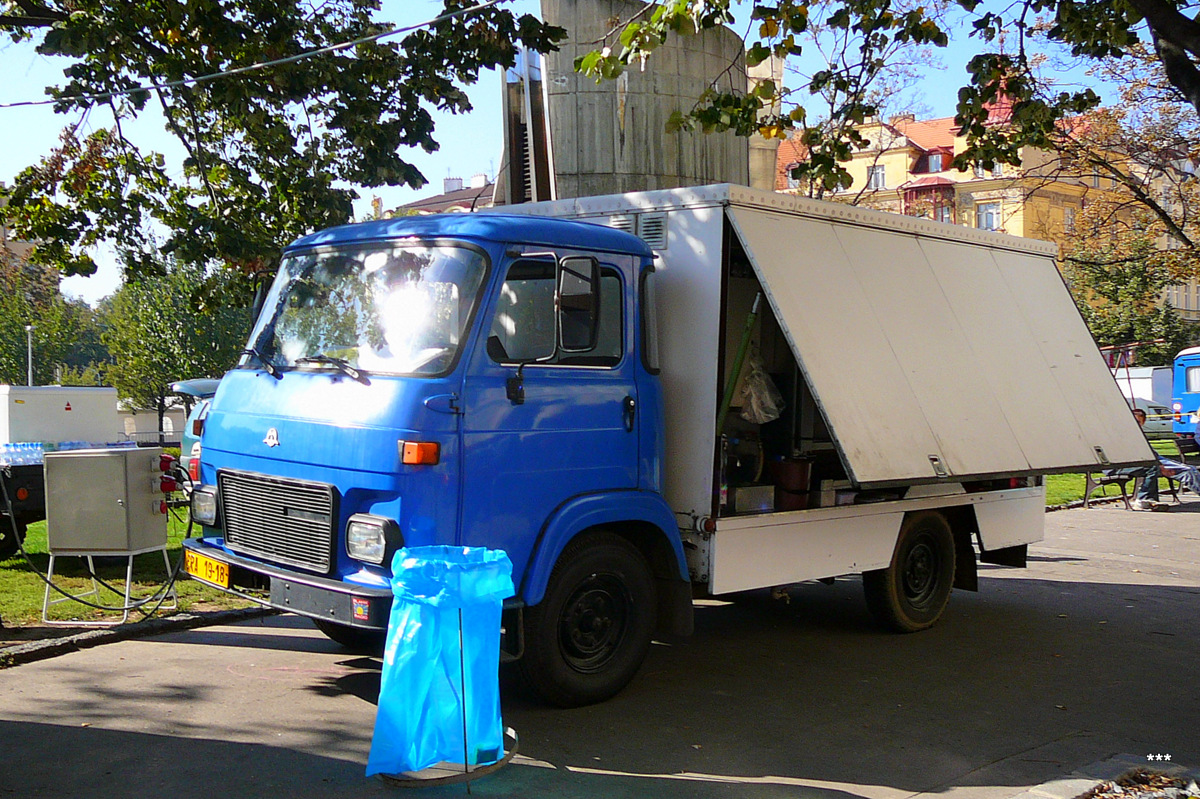 Фургон на шасси Avia A21  #ERA 19-18. Чехия, Прага