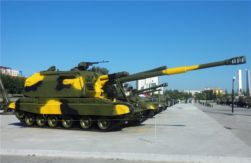 152-мм самоходная гаубица 2С19 "Мста-С". Свердловская область, Верхняя Пышма, музей "Боевая Слава Урала"