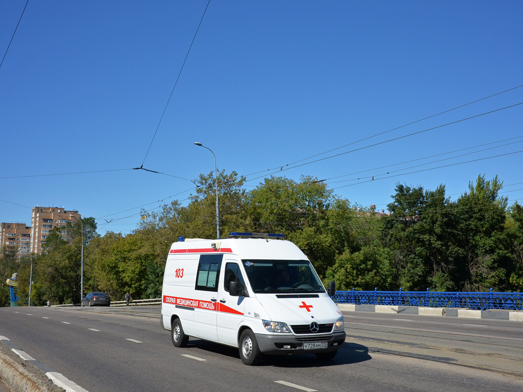 Автомобиль скорой медицинской помощи на базе Mercedes-Benz #У 728 АМ 777. Москва, Ростокинский проезд 