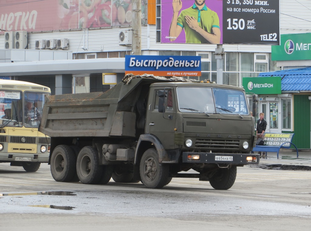Самосвал КамАЗ-55111 #В 654 КВ 45. Курган, улица Куйбышева
