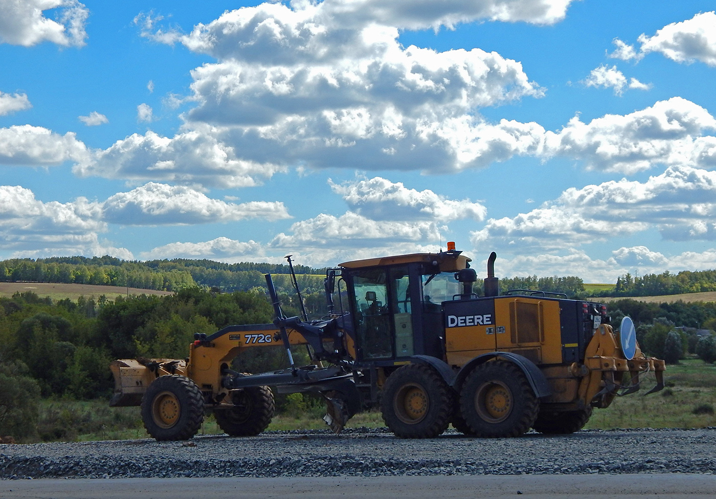 Автогрейдер John Deere 772G #2862 ЕР 31. Белгородская область, Красногвардейский район, с. Весёлое