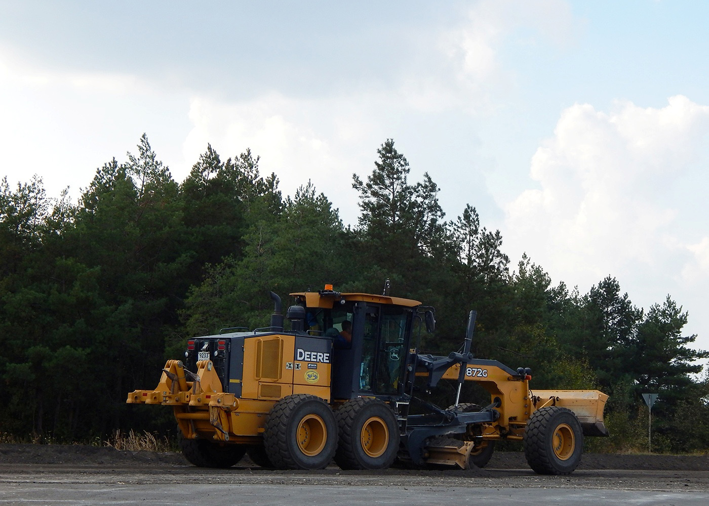 Автогрейдер John Deere 872G #9233 ЕР 31. Белгородская область, Алексеевский район, автодорога Р-185 "Белгород - Павловск"