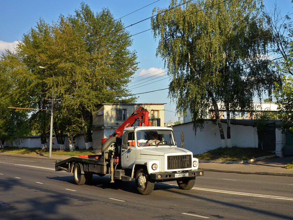 Эвакуатор 3034VU на шасси ГАЗ-3309 #А 497 ХА 77. Москва, улица Космонавта Волкова 