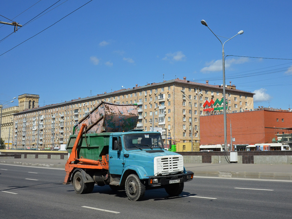 Бункеровоз КО-440А на шасси ЗиЛ-432932 #М 104 РА 197. Москва, Ленинградский проспект 