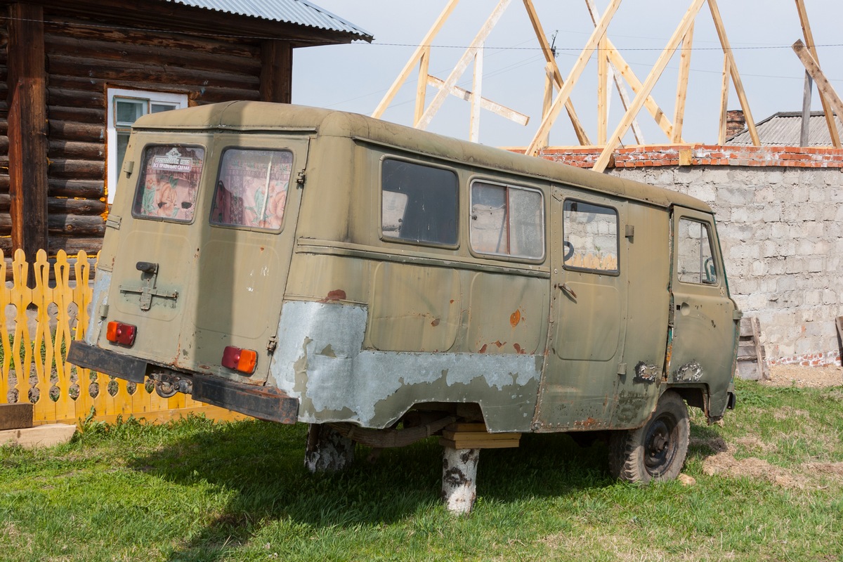 Мастерская КИ-13905 на шасси УАЗ-3303. Томская область, Мельниково