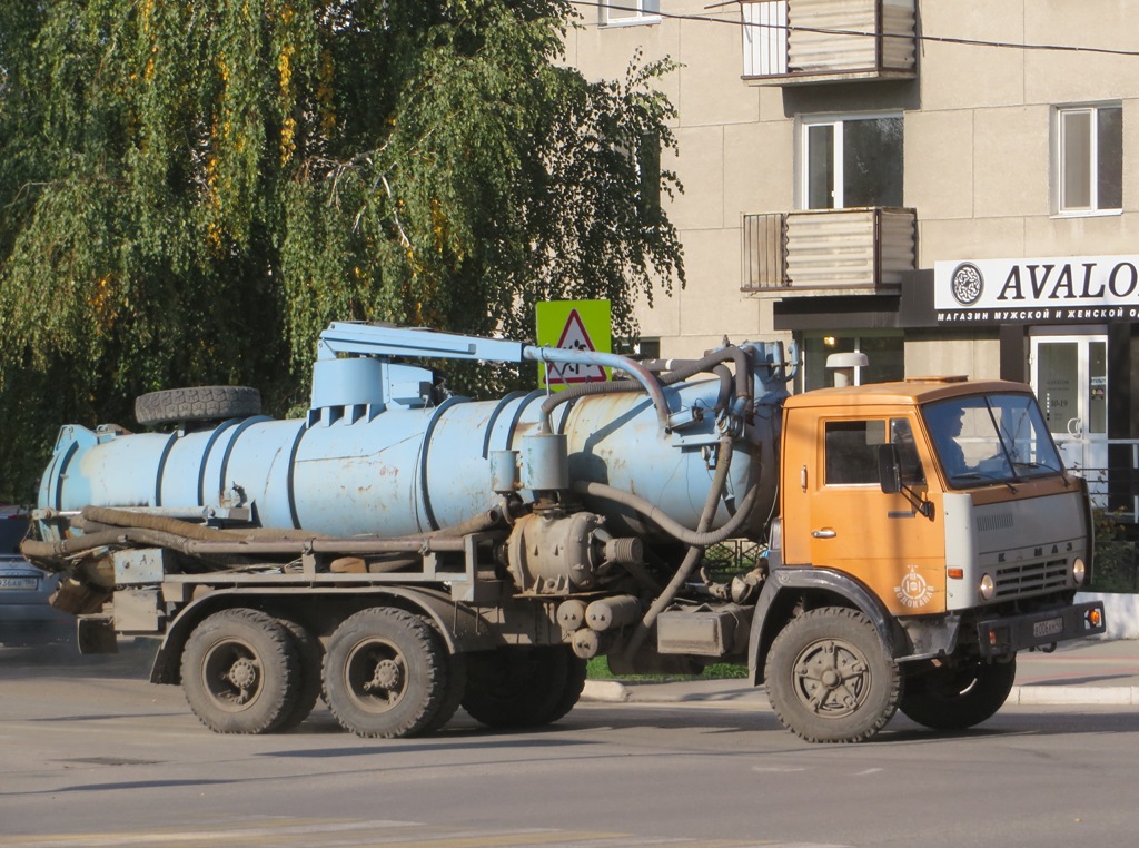 Ассенизационная машина КО-507А на шасси КамАЗ-53213 #В 006 КМ 45. Курган, Советская улица
