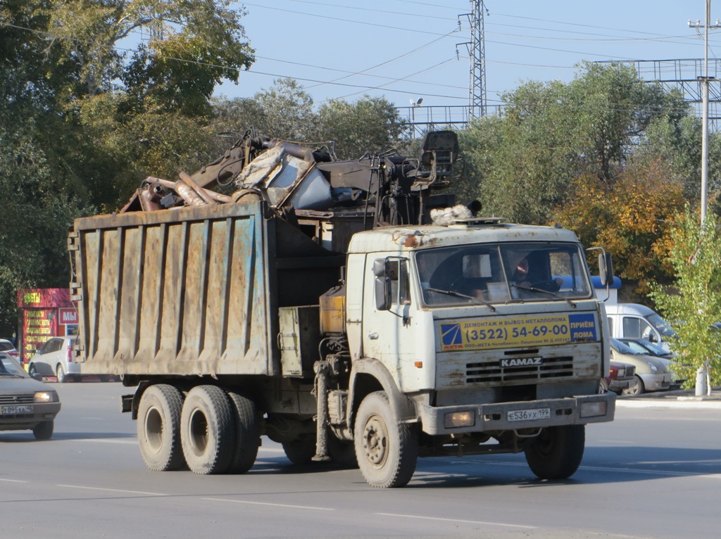Ломовоз 68511A на шасси КамАЗ-53229 #Е 536 УХ 199. Курган, Станционная улица
