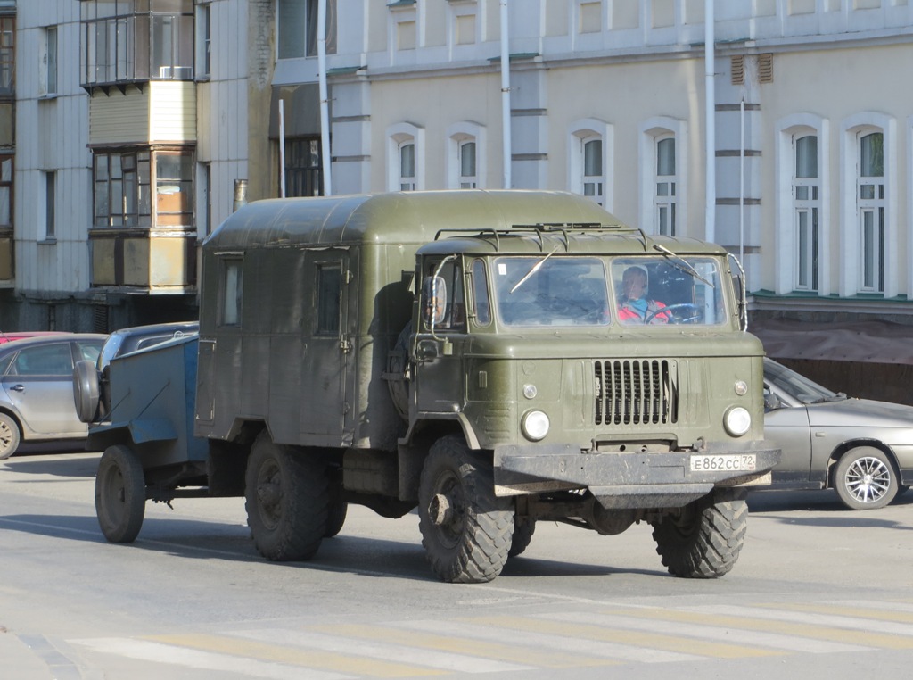 Автомастерская на шасси ГАЗ-66-11 #Е 862 СС 72. Курган, улица Володарского