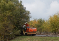 Экскаватор Doosan DX160W #5911 ЕС 31. Белгородская область., Алексеевский район, автодорога Р-185 "Белгород - Павловск"