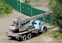 Автокран КС-3575А на шасси ЗиЛ-133ГЯ #К 537 КА 63. Самара, набережная реки Самара