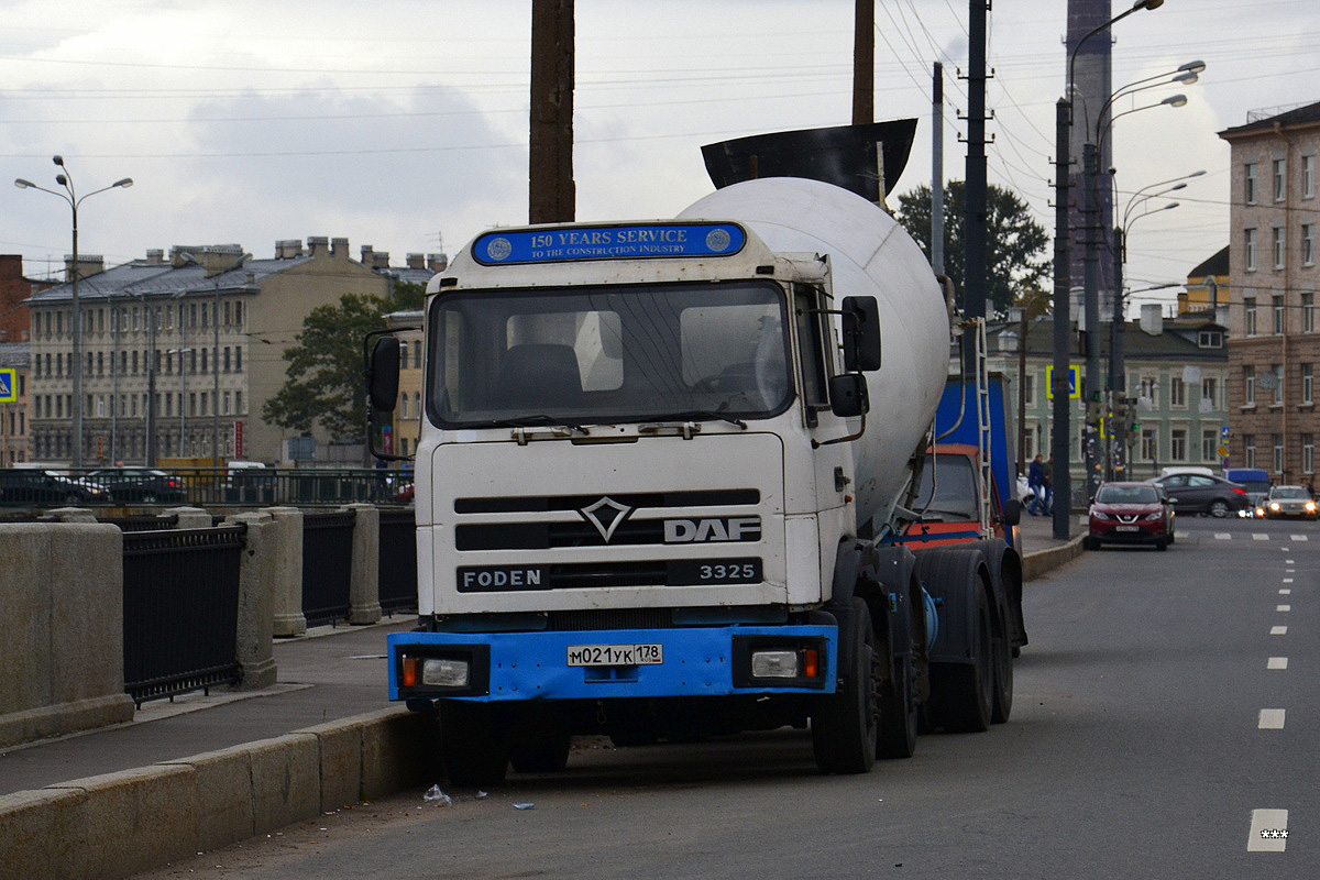 Бетономешалка на шасси Foden 3325 #М 021 УК 178. Россия, Санкт-Петербург, Набережная обводного канала 