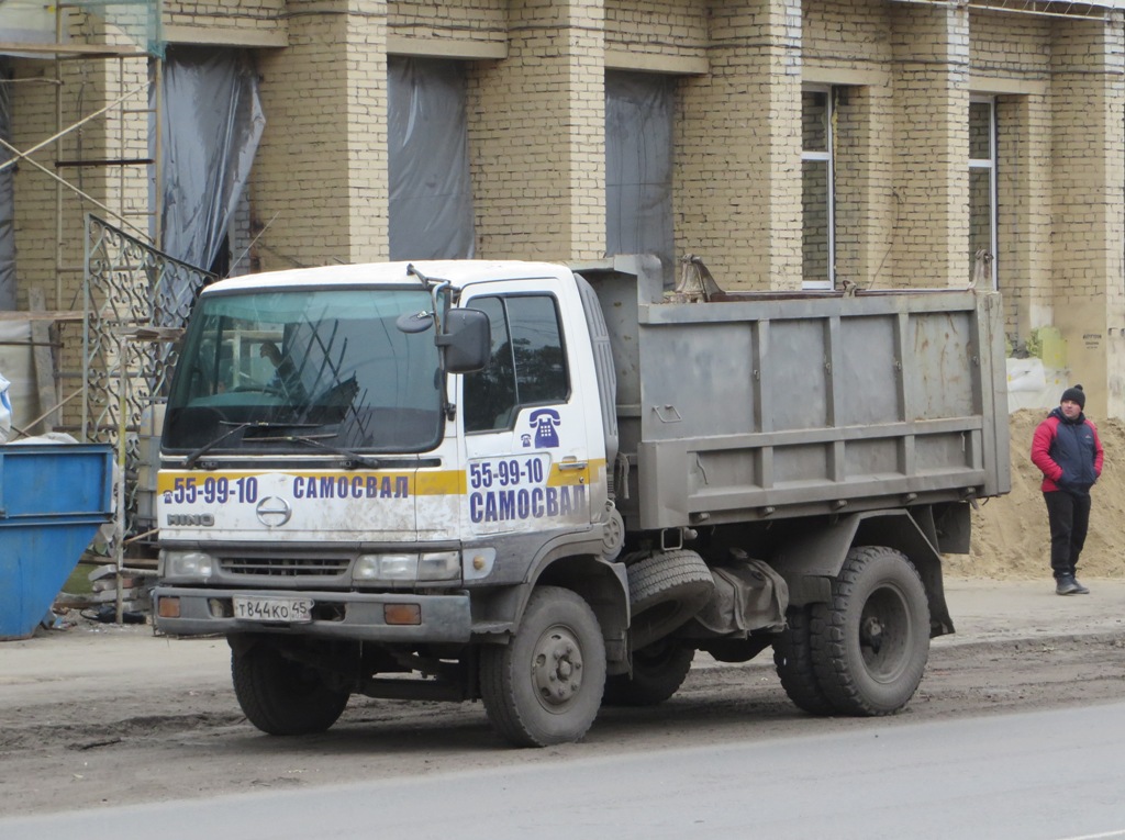  Самосвал Hino Ranger #Т 844 КО 45. Курган, улица Куйбышева 