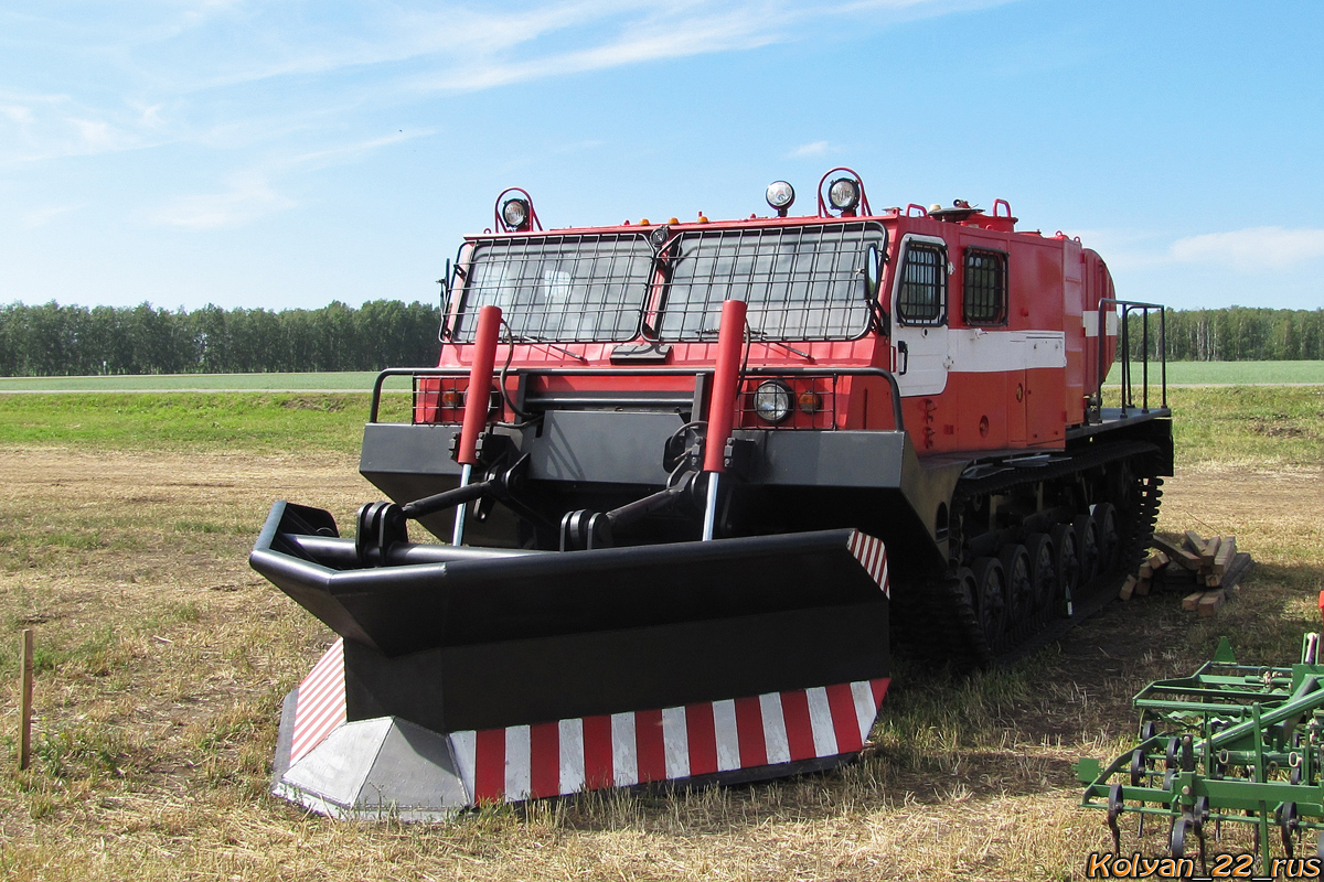 Лесопожарный агрегат ЛПА-521. Алтайский край, Павловский район, в окрестностях посёлка Прутской