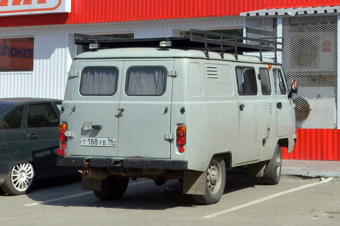 Грузопассажирский фургон УАЗ-390995 #Т 188 УВ 96. Екатеринбург 