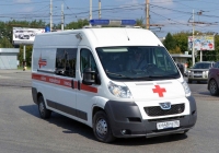 Автомобиль скорой медицинской помощи на базе Peugeot Boxer #Х 448 РЕ 96. Екатеринбург, проспект Космонавтов