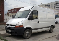 Цельнометаллический фургон Renault Master #AH 8709 IC . Тюмень, улица Щербакова