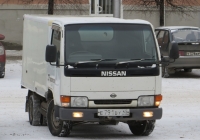 Фургон Nissan Atlas #E 791 BУ 45. Курган, улица Гоголя