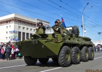 Бронетранспортёр БТР-80. Алтайский край, Барнаул, проспект Ленина