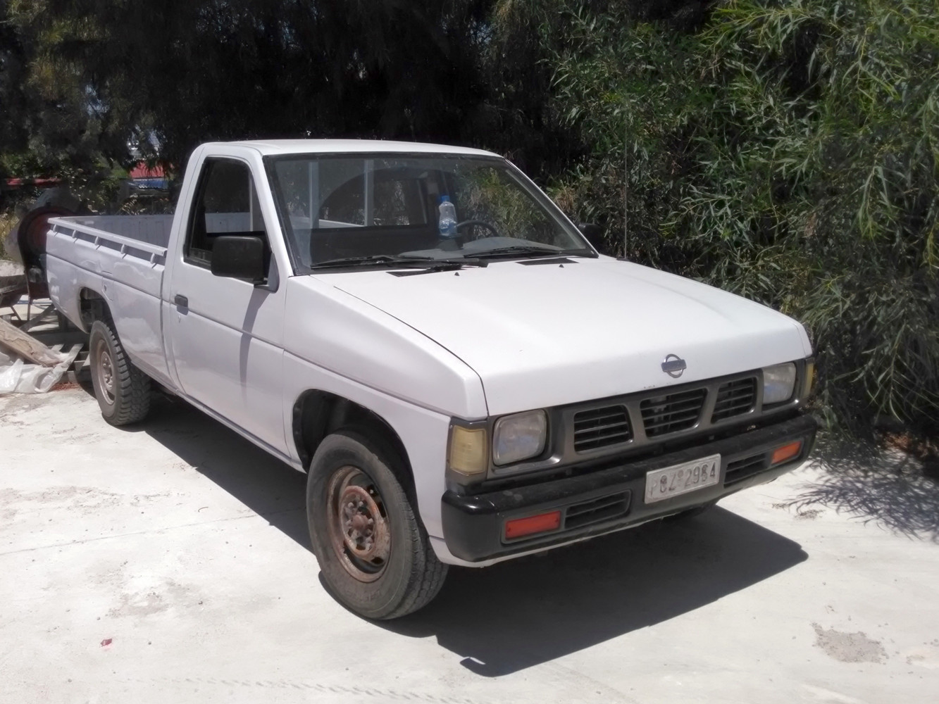 Пикап Nissan Pickup D21. Греция, остров Родос