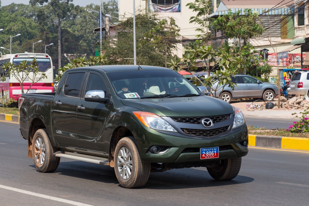 Пикап Mazda BT-50 #2-8061. Камбоджа, Сием Реап