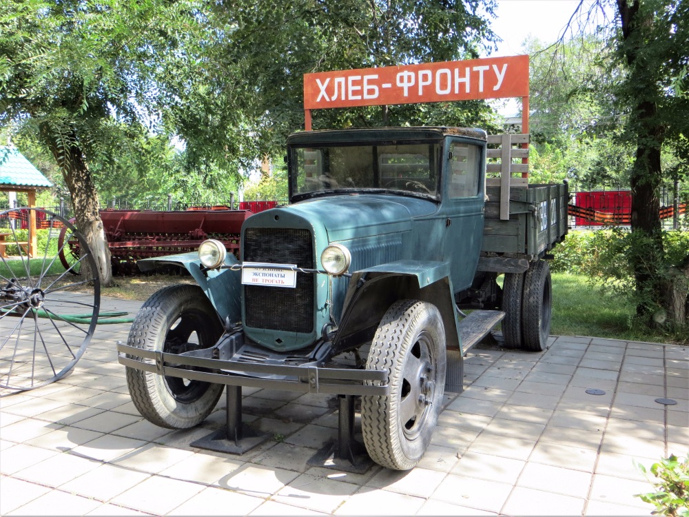 Грузовой автомобиль ГАЗ-ММ. Оренбург, парк "Салют, Победа"