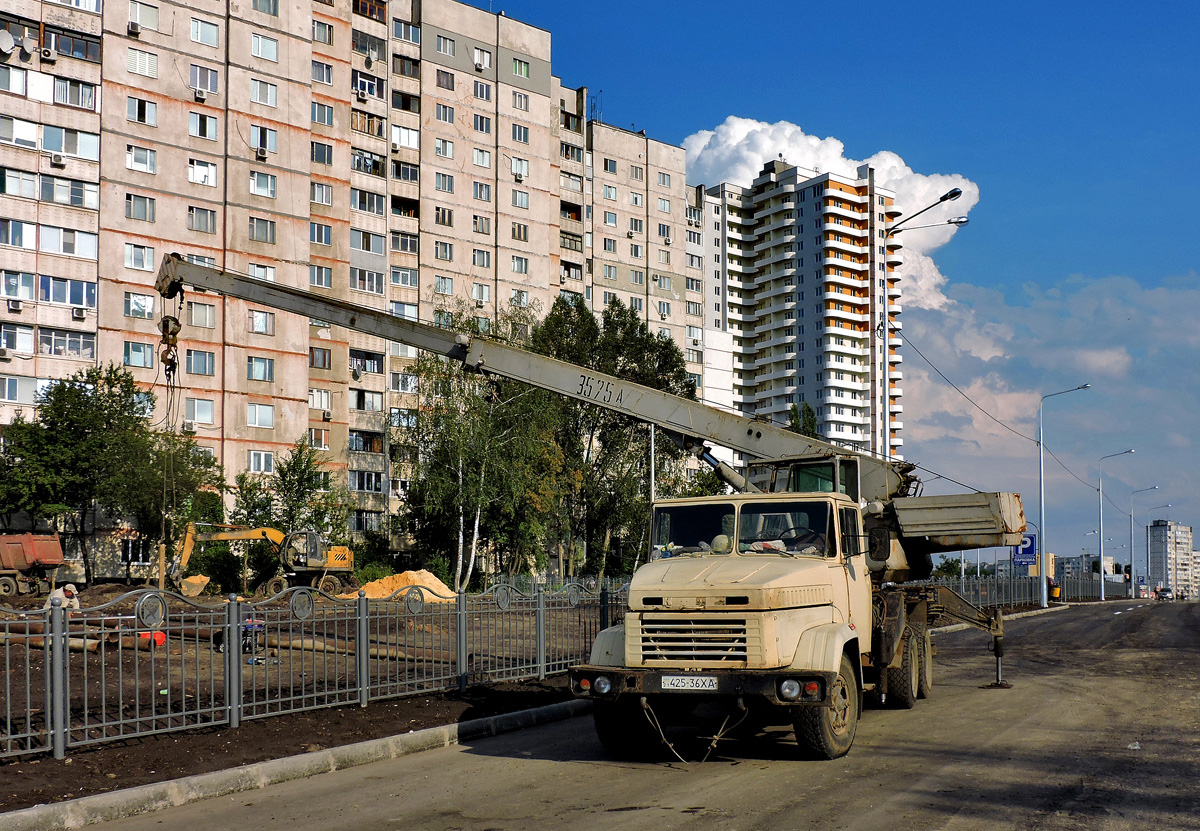 Автокран КС-3575А-1 на шасси КрАЗ-65101 #425-36 ХА. Харьковская область, г. Харьков, проспект Людвига Свободы