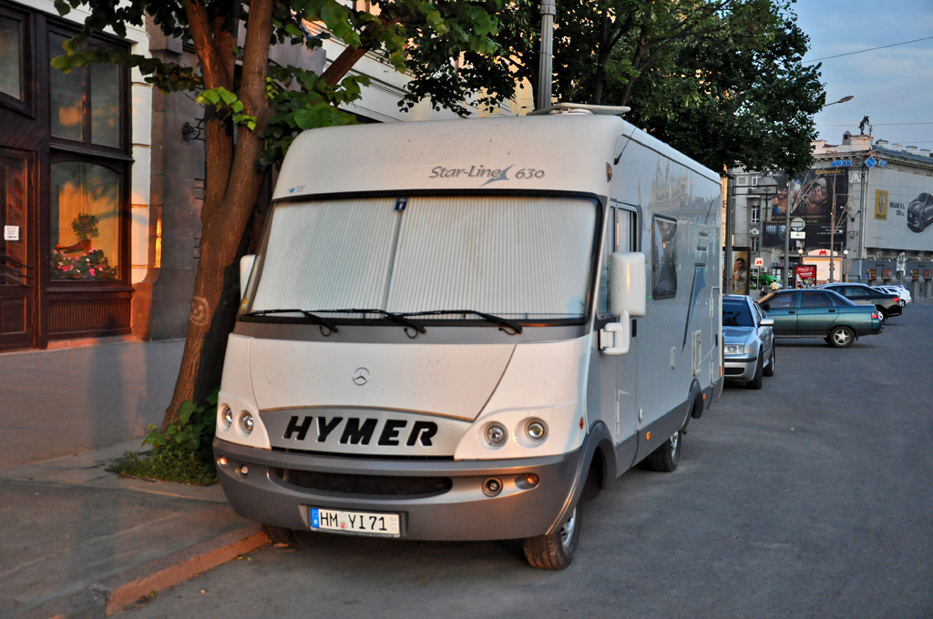 Автодом Hymer B-StarLine 630 #HM YI 71. Харьковская область, г. Харьков, площадь Конституции