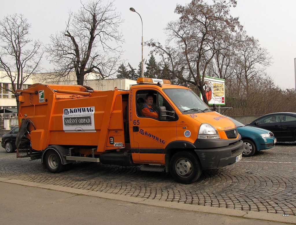 Мусоровоз Renault Mascott, #65. Чехия, Прага